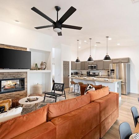 Alana House - Pool, Hot Tub, Bbq, Fire Pit And Walk To Hikes! Home Joshua Tree Eksteriør billede