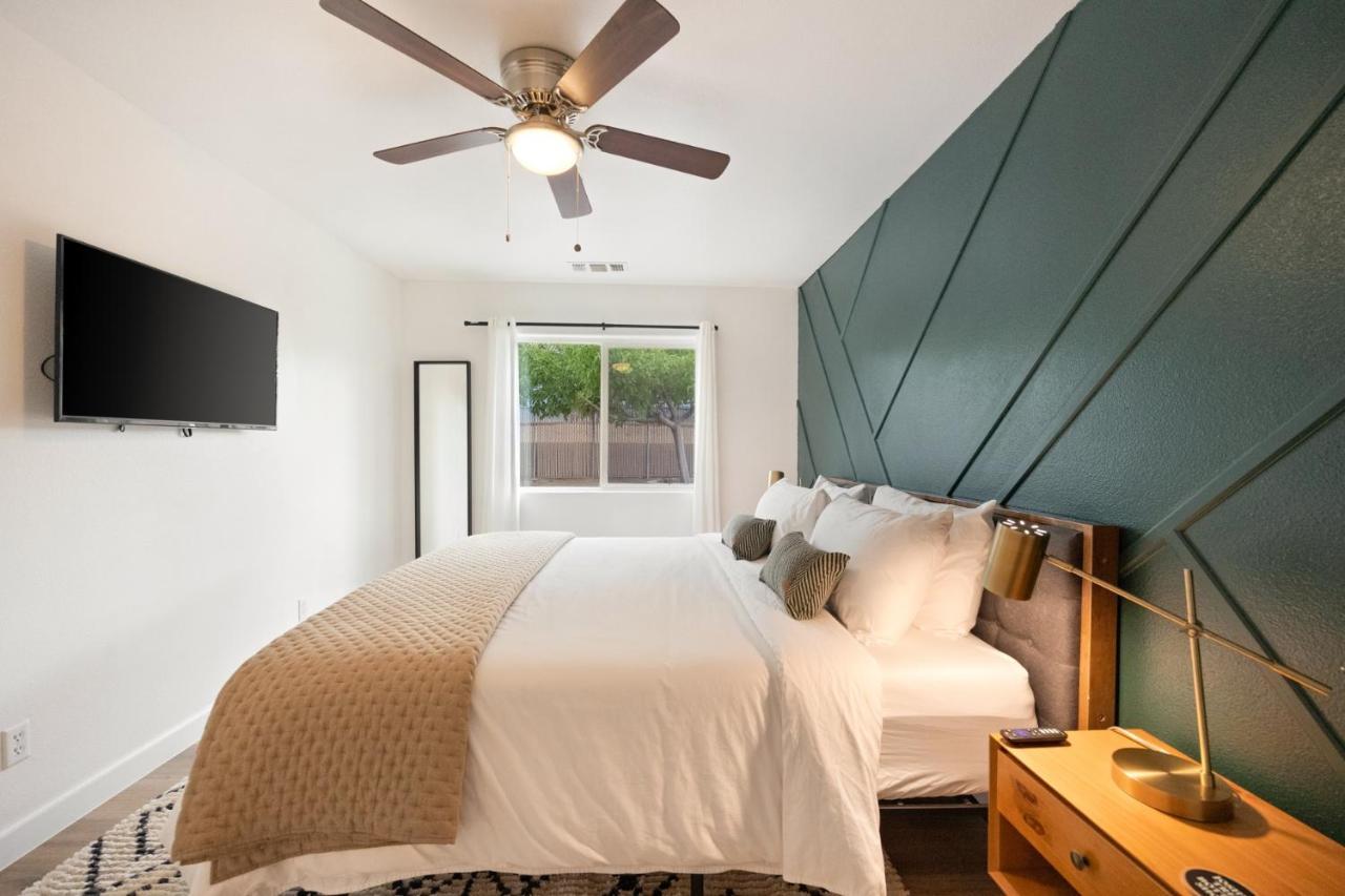 Alana House - Pool, Hot Tub, Bbq, Fire Pit And Walk To Hikes! Home Joshua Tree Eksteriør billede